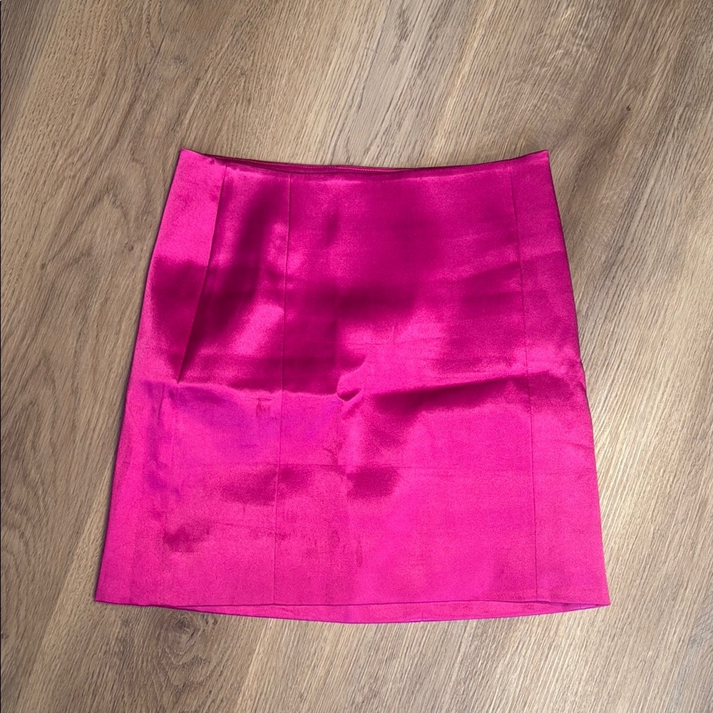 Mini Skirt - Pink - size 0 - Like New